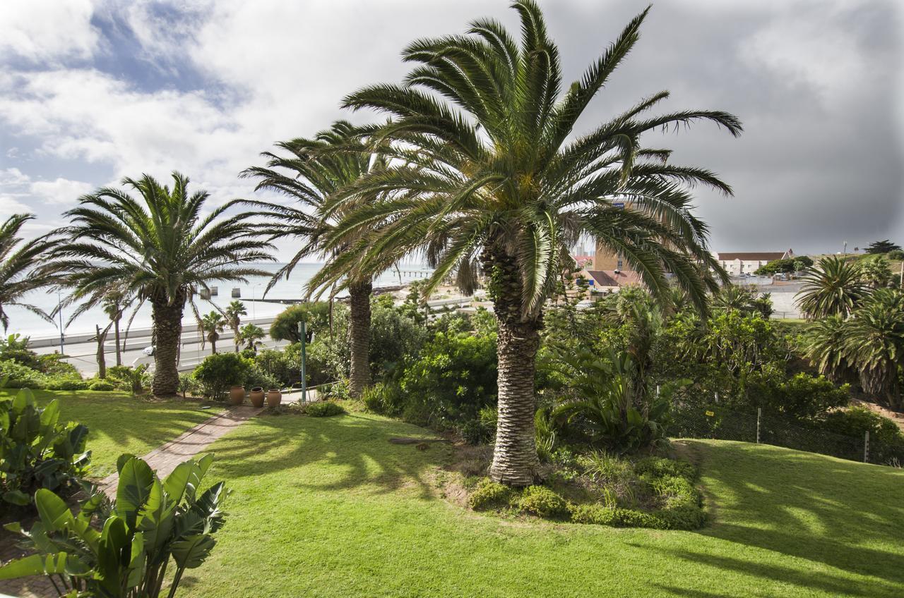 Brookes Hill Private Suite Port Elizabeth Exterior photo